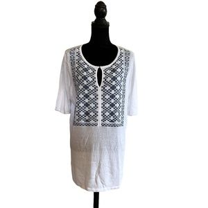 J. Jill Woman’s Lg White Blue Embroidered Short Sleeve Linen Blend Knit Blouse